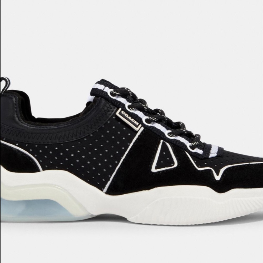 City Soul Runner Black NWT Authentic Amazing!